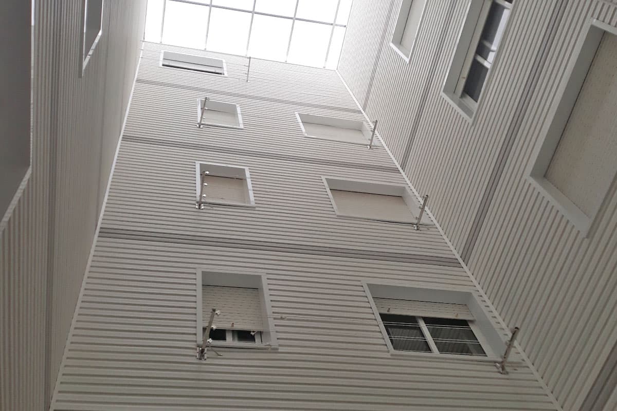 Especialistas en rehabilitación de patios interiores